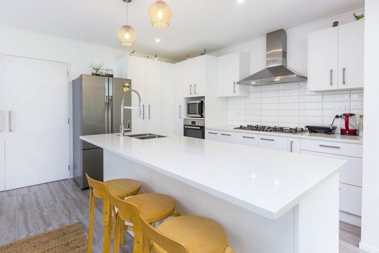 Photo of property in 26 Gallipoli Road, Trentham, Upper Hutt, 5018