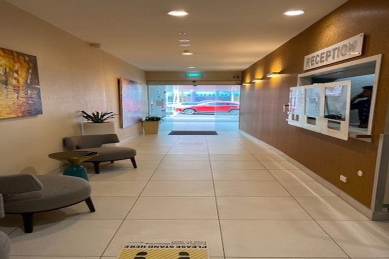 Photo of property in Proximity Apartments, 909/17 Osterley Way, Manukau, Auckland, 2104