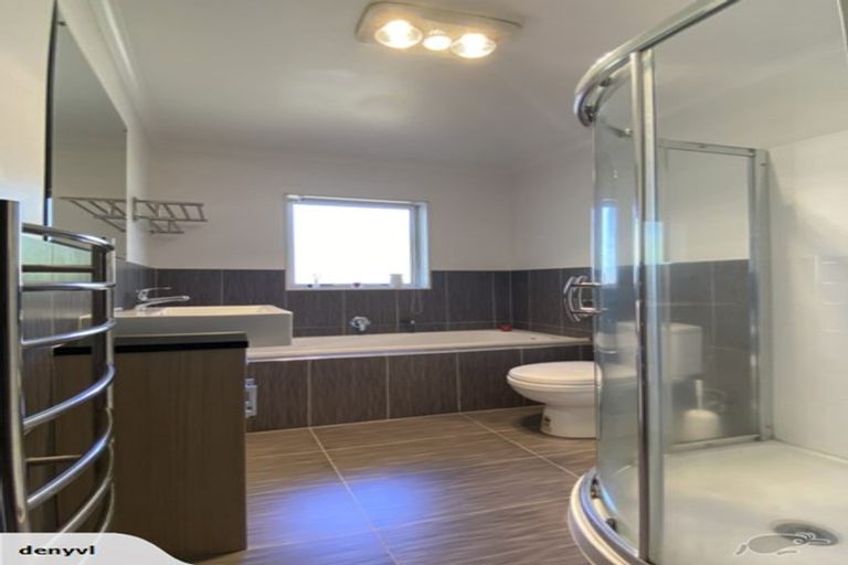 Photo of property in 30 Bradnor Meadows Drive, Swanson, Auckland, 0612