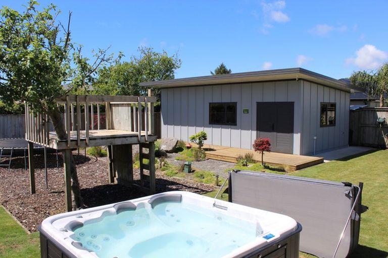 Photo of property in 533a Manutahi Road, Lepperton, New Plymouth, 4373