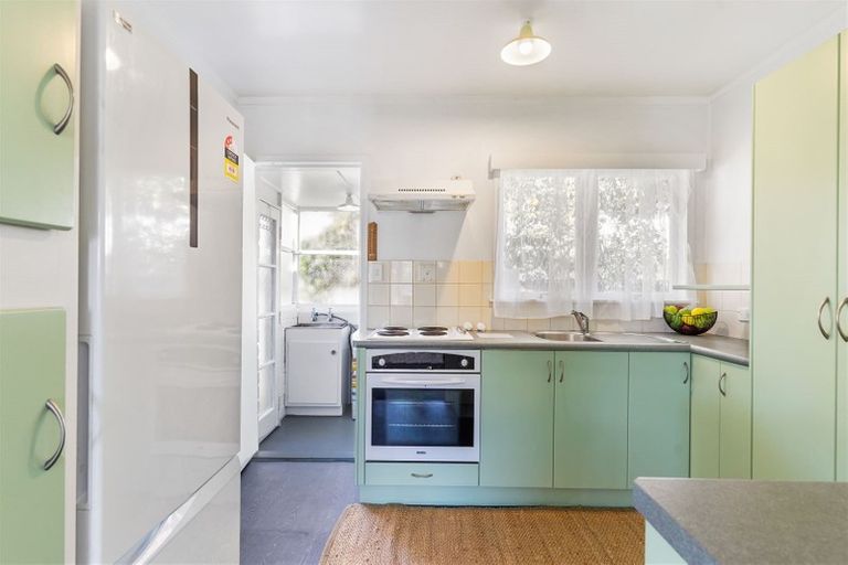 Photo of property in 3/24 Bute Road, Browns Bay, Auckland, 0630