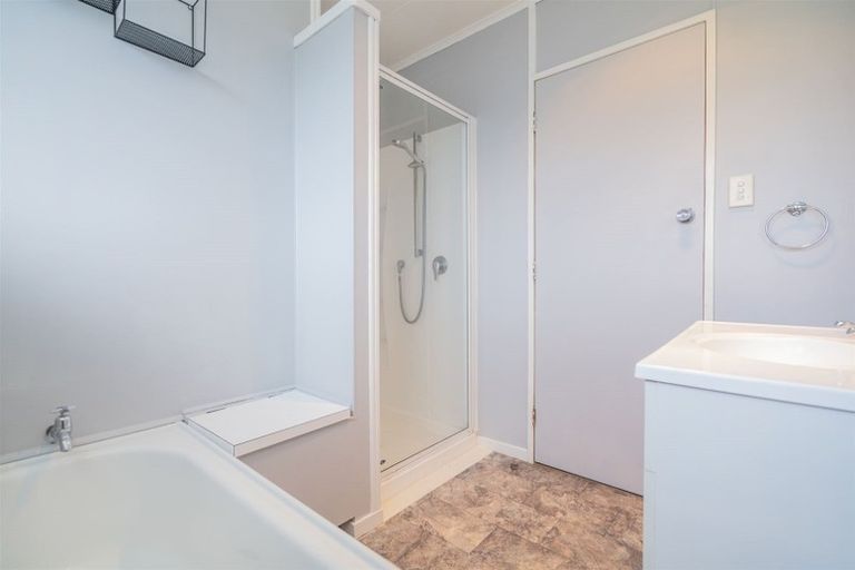 Photo of property in 119 Huaroa Street, Coromandel, 3506