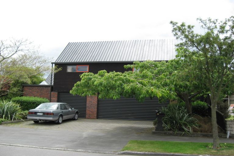 Photo of property in 22 Juniper Place, Burnside, Christchurch, 8053
