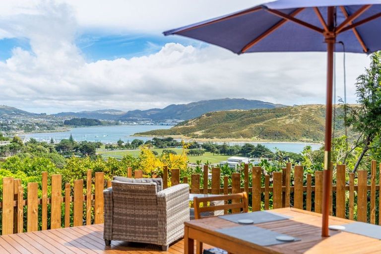 Photo of property in 61 Mana View Road, Paremata, Porirua, 5026