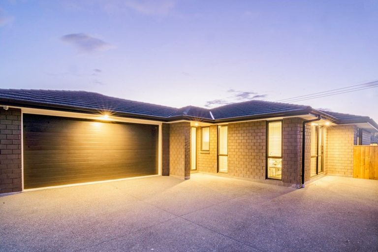 Photo of property in 33 Mahia Lane, Waikanae, 5036