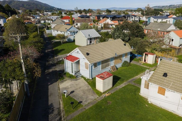 Photo of property in 2a Macky Street, Taita, Lower Hutt, 5011
