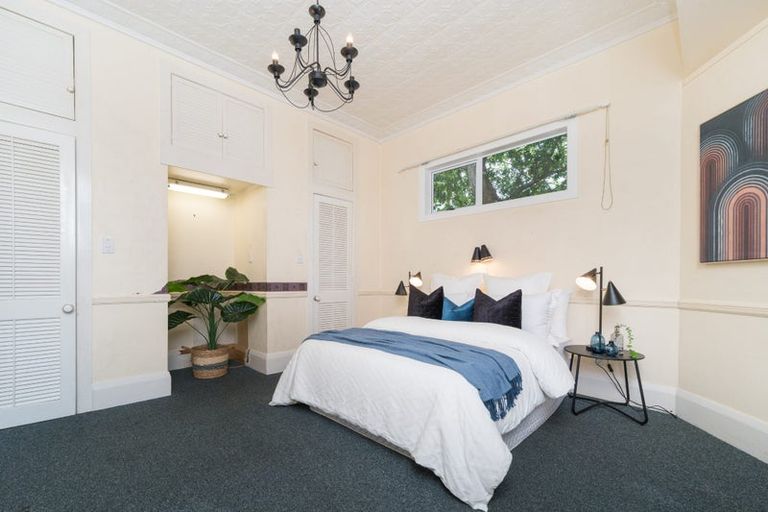 Photo of property in 9 Weston Avenue, Roslyn, Palmerston North, 4414