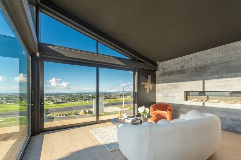 Photo of property in 296 Kitchener Road, Pukekohe, 2120