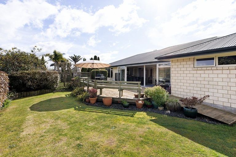 Photo of property in 2 Holmwood Park Drive, Morrinsville, 3300