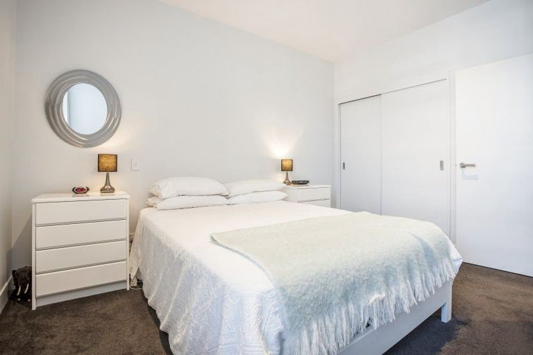 Photo of property in 113 Buckley Avenue, Hobsonville, Auckland, 0616