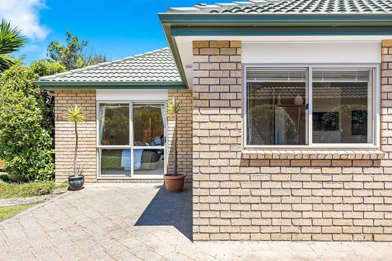 Photo of property in 49 Espalier Drive, Henderson, Auckland, 0612