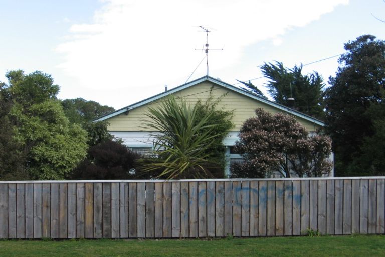 Photo of property in 20 Bell Street, Featherston, 5710