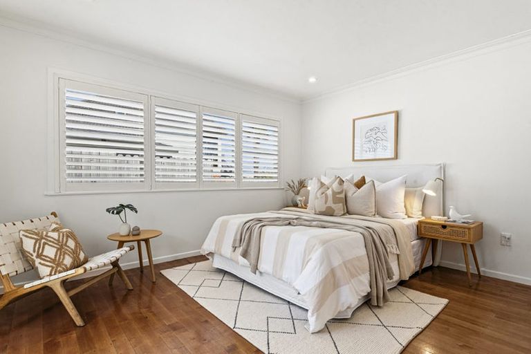 Photo of property in 1/22 Sydney Street, Hauraki, Auckland, 0622