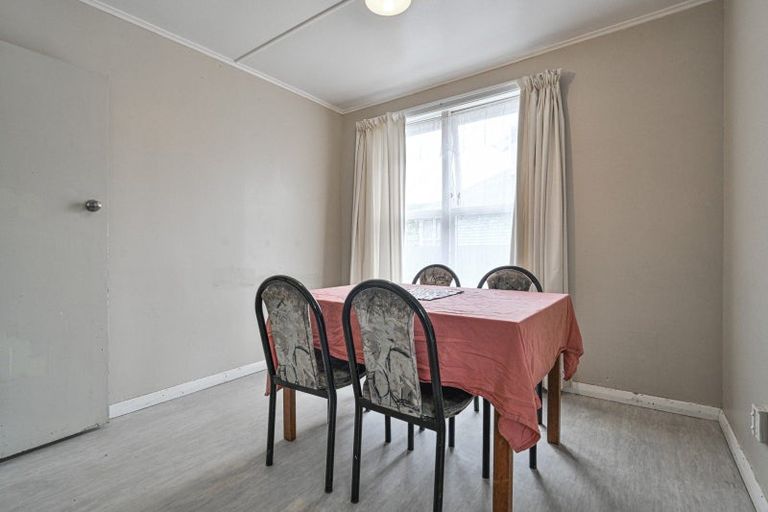 Photo of property in 1023 Bledisloe Street, Raureka, Hastings, 4120