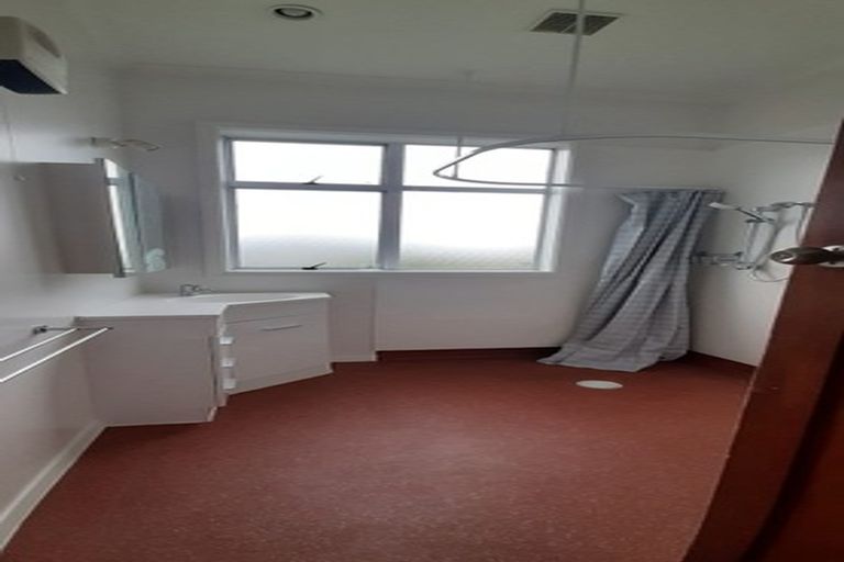 Photo of property in 137 Eglinton Road, Mornington, Dunedin, 9011