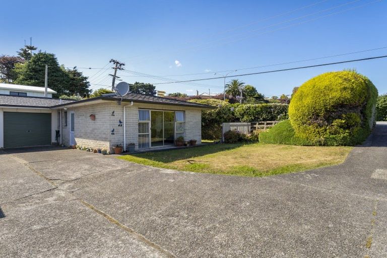 Photo of property in 71c Raumati Road, Raumati Beach, Paraparaumu, 5032