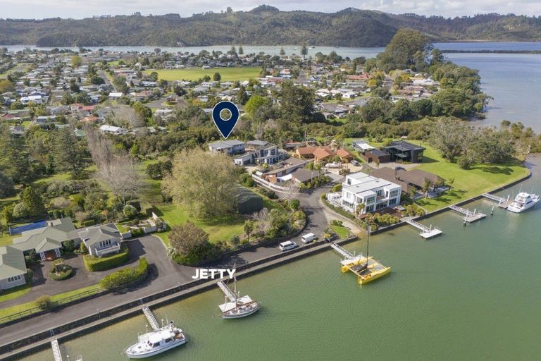 Photo of property in 102 South Highway East, Whitianga, 3510