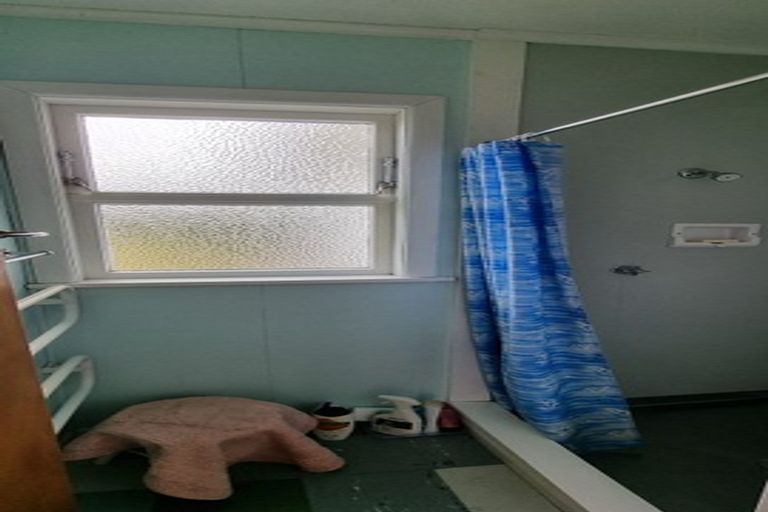 Photo of property in 20 Nisbet Terrace, Kinloch, Taupo, 3377