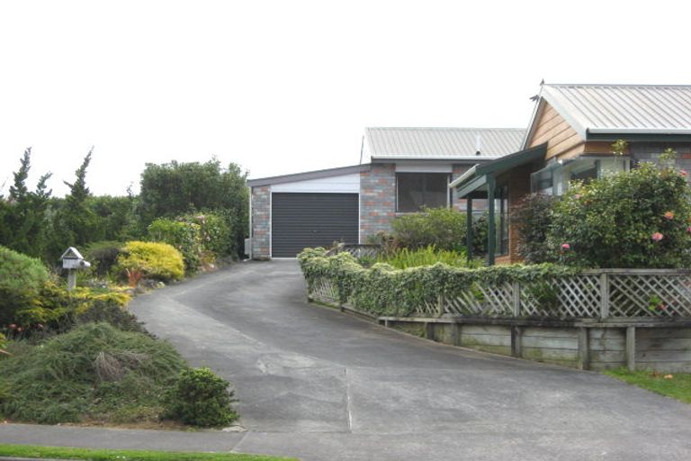 Photo of property in 94/2 Awanui Street, Merrilands, New Plymouth, 4312