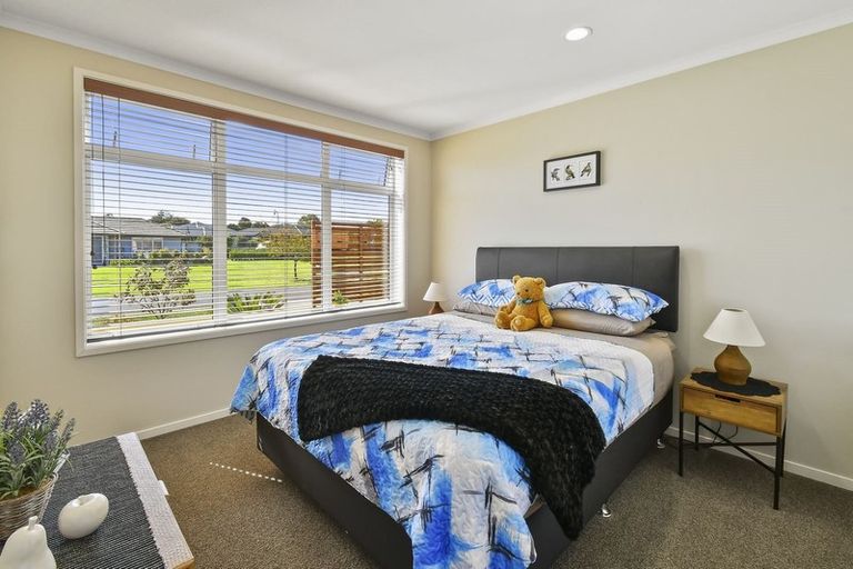 Photo of property in 15 Searle Drive, Patumahoe, Pukekohe, 2679