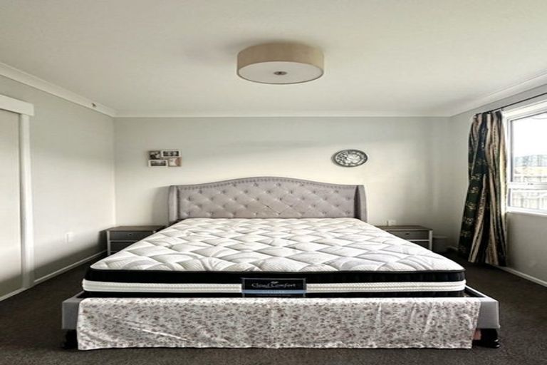 Photo of property in 64 Wellington Road, Wainuiomata, Lower Hutt, 5014