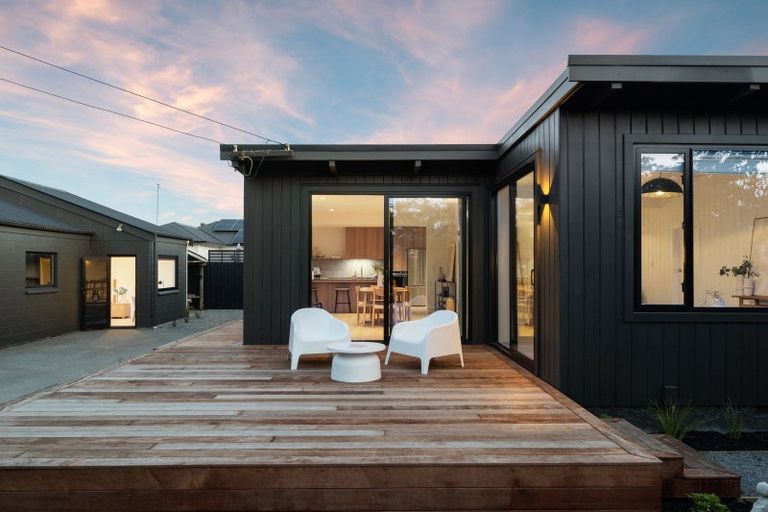 Photo of property in 116 Paparoa Street, Papanui, Christchurch, 8053