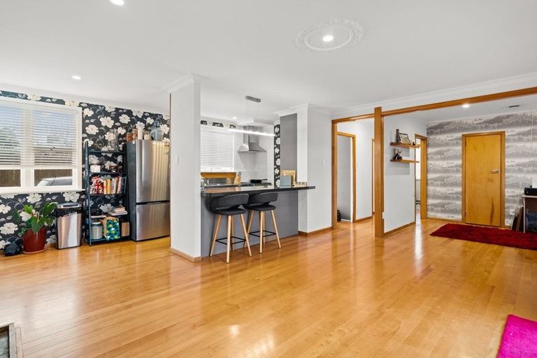 Photo of property in 84 Kingswood Road, Brookfield, Tauranga, 3110