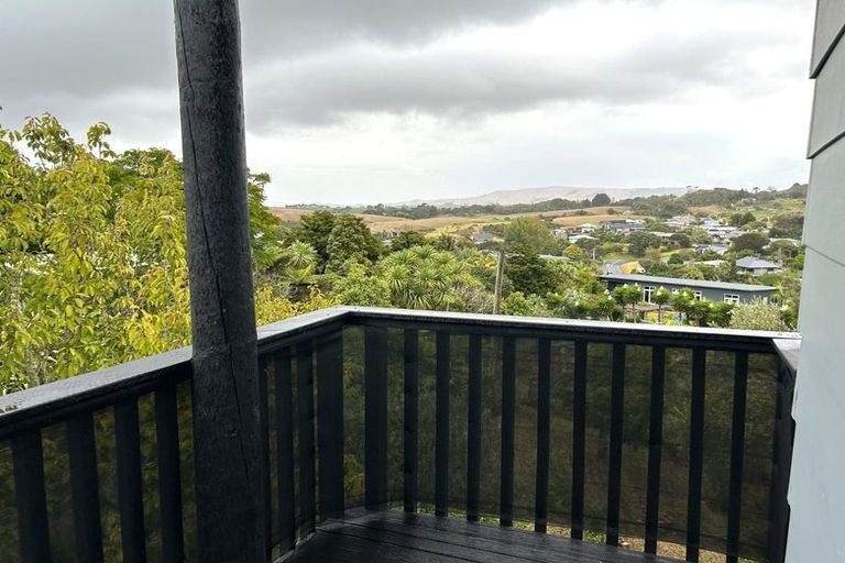 Photo of property in 1 Bay View Road, Raglan, 3225