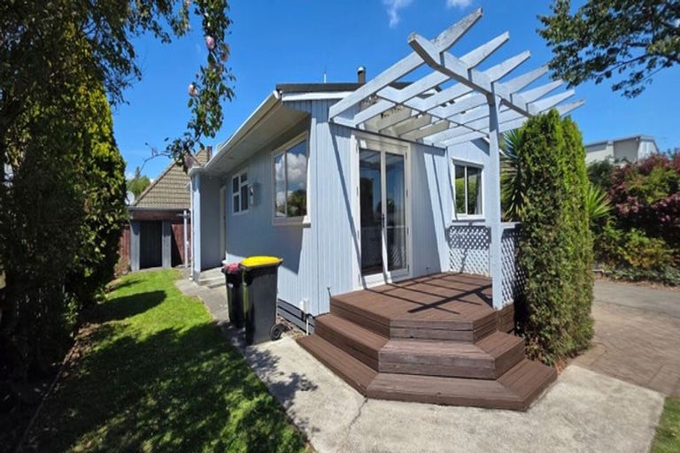 Photo of property in 1/86 Suva Street, Upper Riccarton, Christchurch, 8041