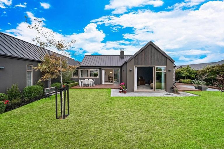 Photo of property in 2 Silver Peaks Drive, West Melton, 7618