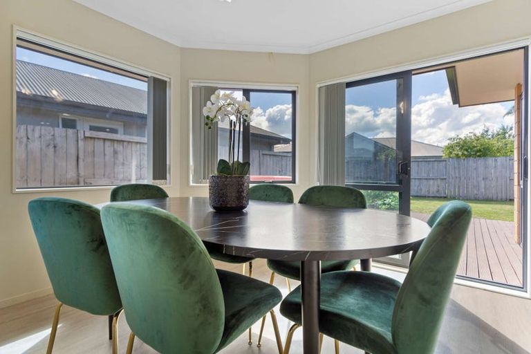 Photo of property in 22a Madison Street, Cambridge, 3434