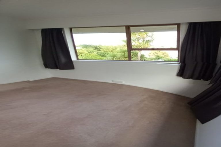 Photo of property in 2/151 Astley Avenue, New Lynn, Auckland, 0600