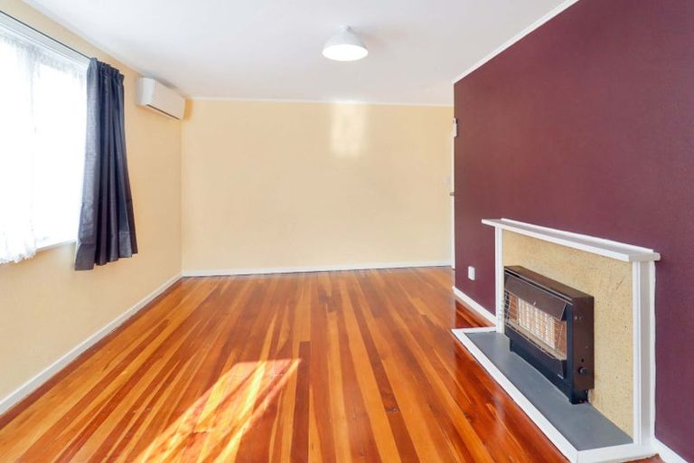 Photo of property in 384 Cambridge Terrace, Naenae, Lower Hutt, 5011