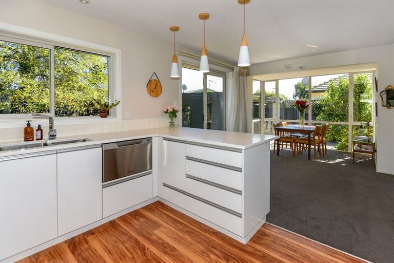 Photo of property in 2 Opihi Street, Cracroft, Christchurch, 8025