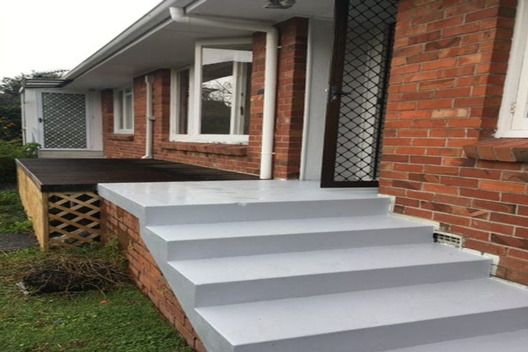 Photo of property in 3/10a Fenwick Avenue, Milford, Auckland, 0620