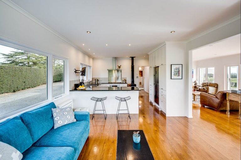 Photo of property in 515 Middle Road, Poukawa, Hastings, 4172