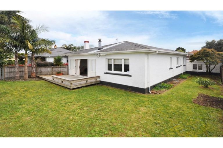 Photo of property in 12 Hassard Street, Kensington, Whangarei, 0112