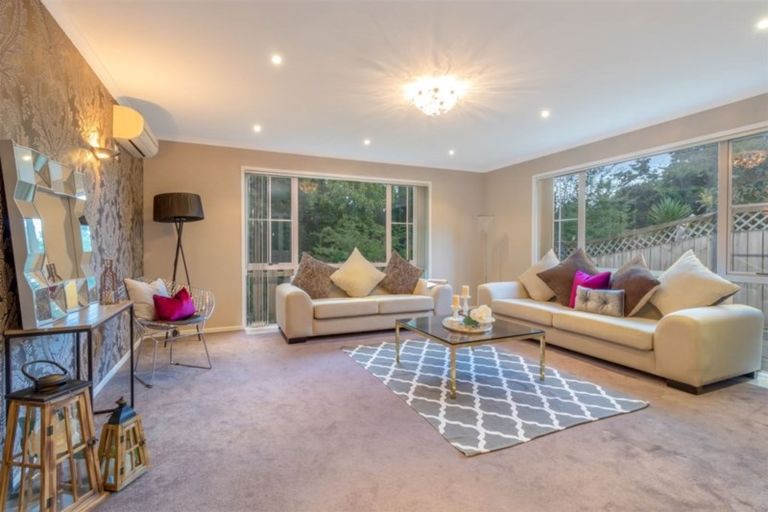 Photo of property in 13 Snell Place, Pakuranga, Auckland, 2013