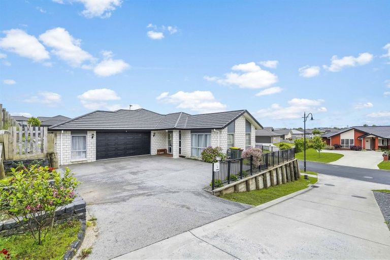 Photo of property in 35 Purser Crescent, Flagstaff, Hamilton, 3210