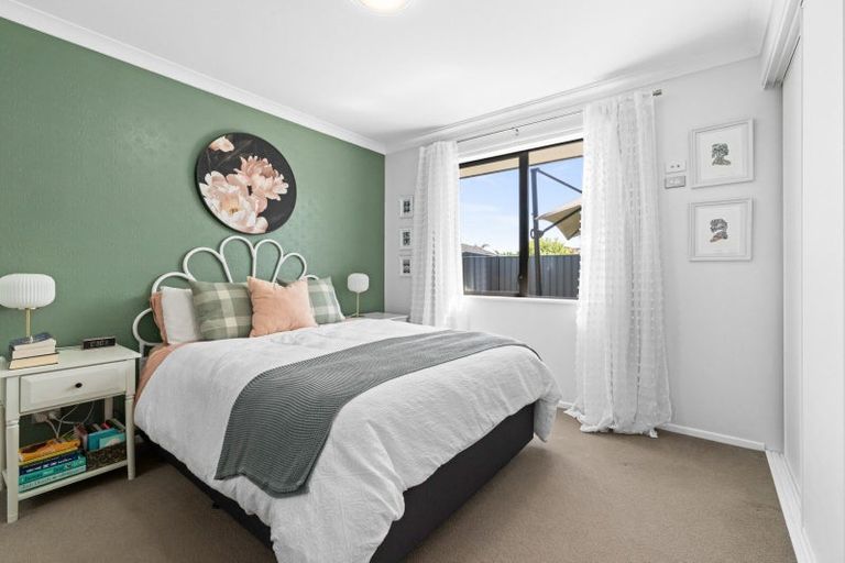 Photo of property in 21 Drake Crescent, Awatoto, Napier, 4110