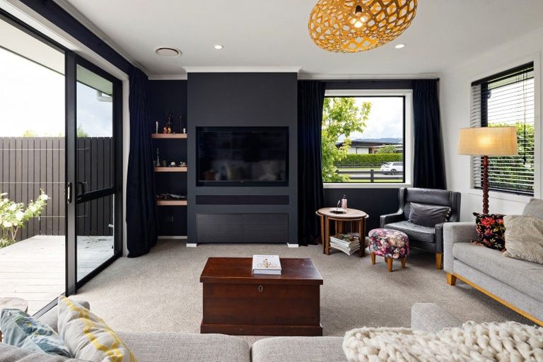 Photo of property in 7 Moemoea Place, Cambridge, 3434