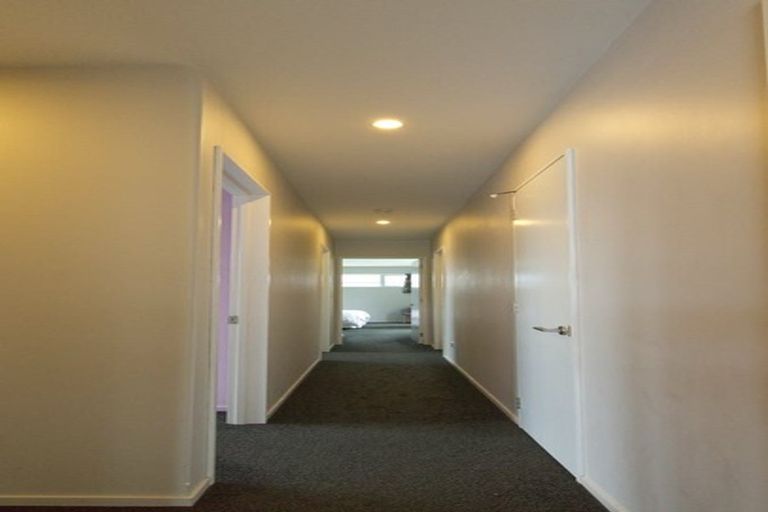 Photo of property in 15 Graycliffe Street, Halswell, Christchurch, 8025