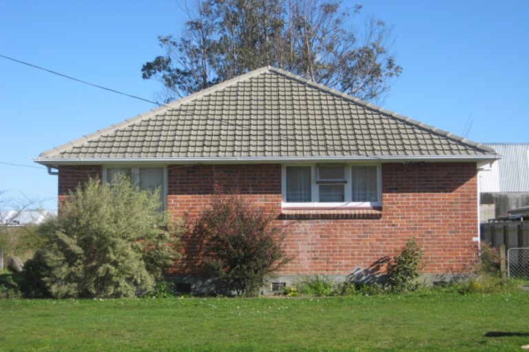 Photo of property in 23 Ahuru Street, Marton, 4710