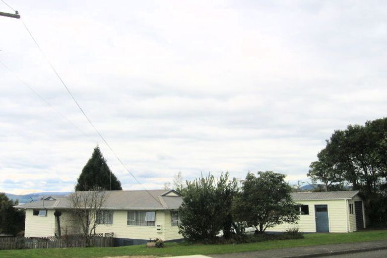 Photo of property in 96 Mallard Drive, Selwyn Heights, Rotorua, 3015