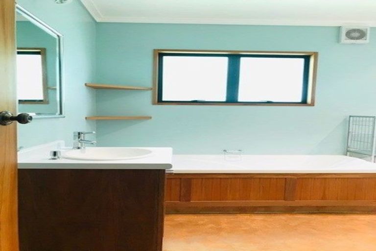 Photo of property in 8 Seaton Road, Portobello, Dunedin, 9014