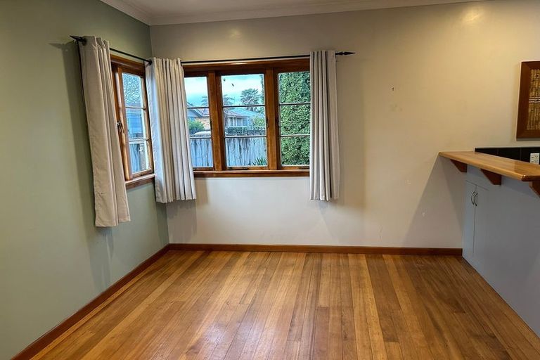 Photo of property in 68 Galloway Street, Hamilton East, Hamilton, 3216