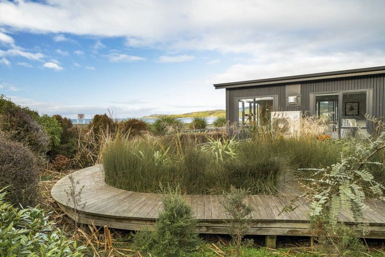 Photo of property in 46 Esplanade, Kaka Point, 9271