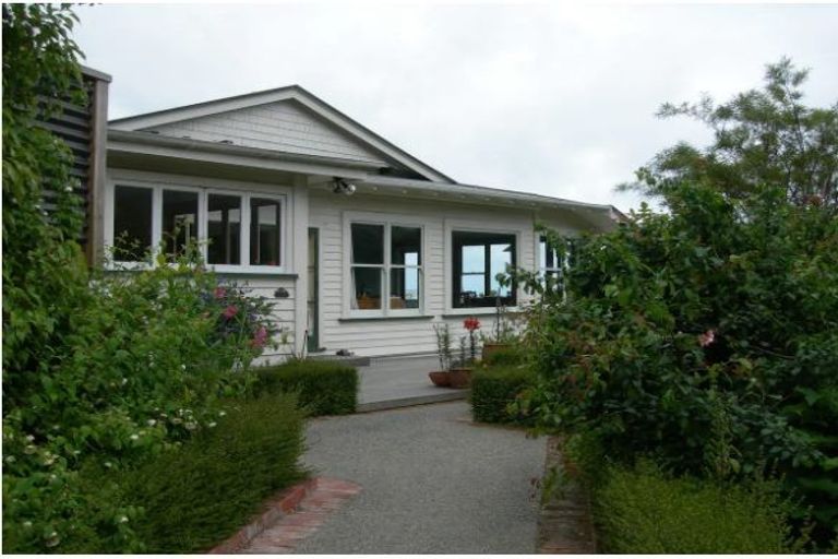 Photo of property in 50 Cleveland Terrace, Nelson, 7010