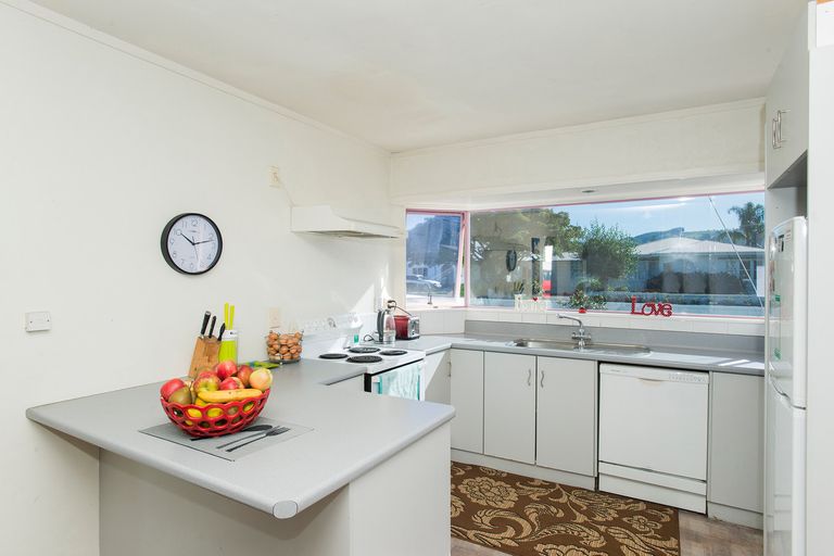 Photo of property in 4 Herbert Road, Te Hapara, Gisborne, 4010