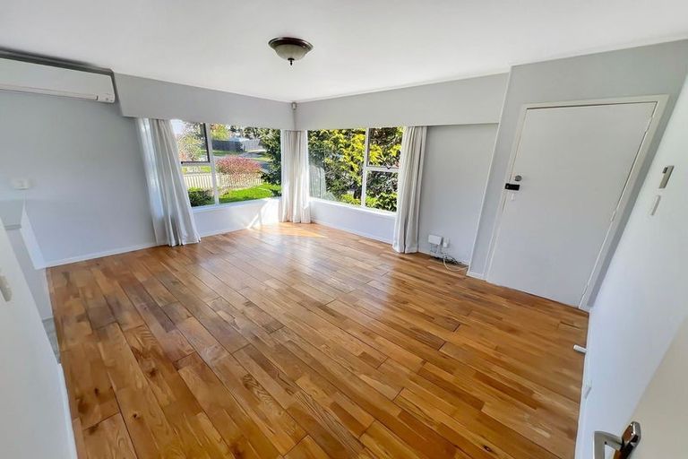 Photo of property in 1/110 Monarch Avenue, Hillcrest, Auckland, 0627